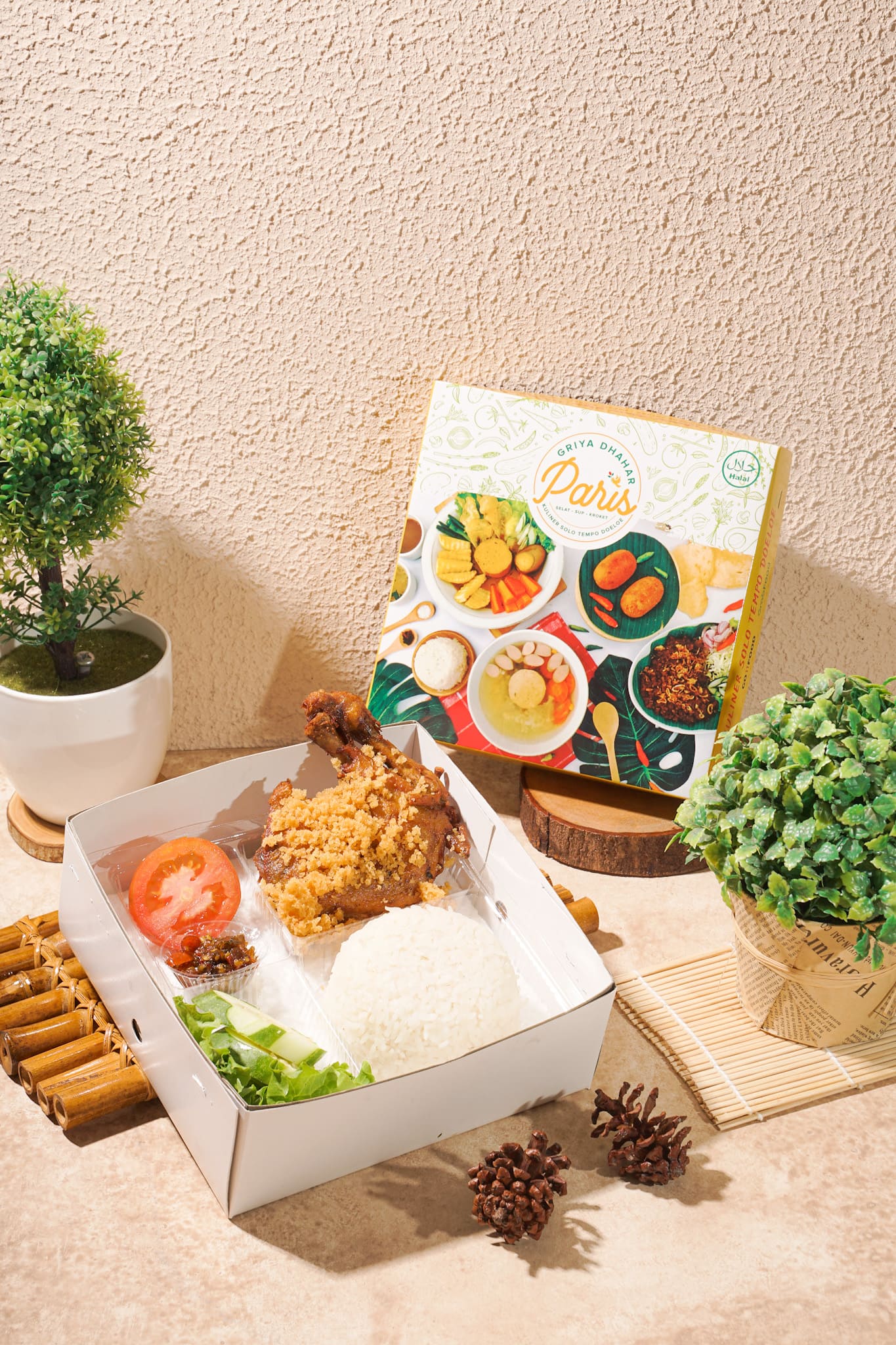 Nasi Ayam Kremes Spesial (box)